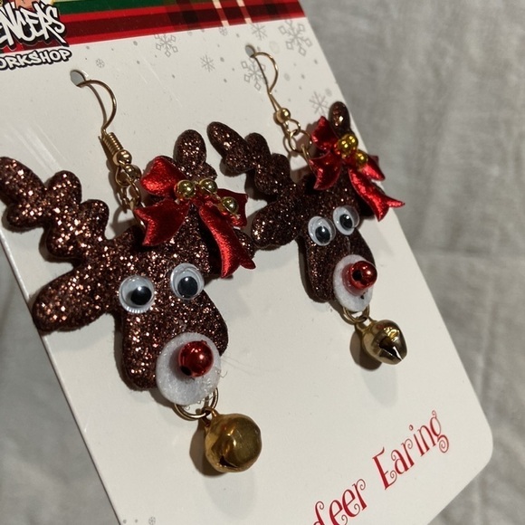 NEW Spencer’s Reindeer Jingle Bell Christmas Earrings - Picture 5 of 7